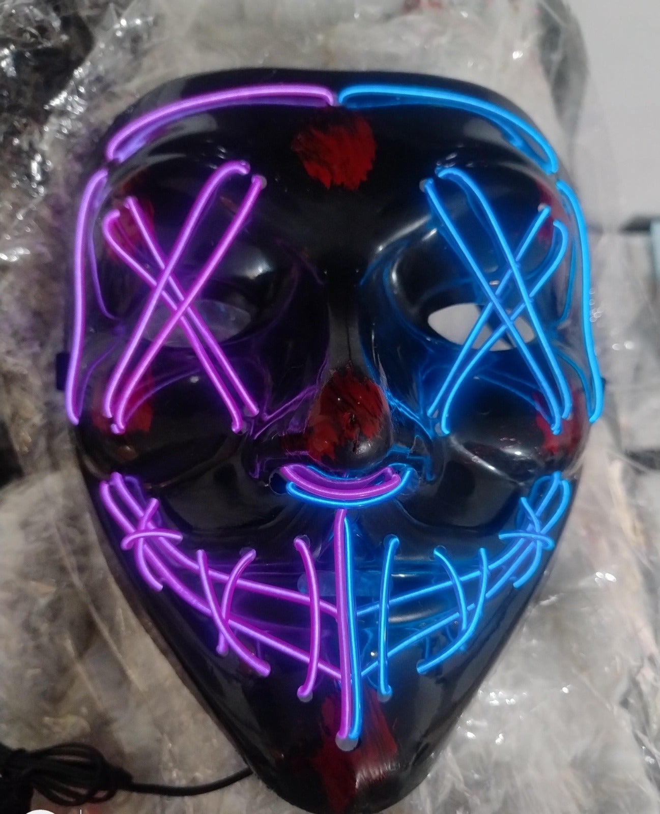®Killer Mask LED – Sé la sensación en Halloween